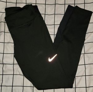 NWOT Nike Dri-fit Black Leggings Size M